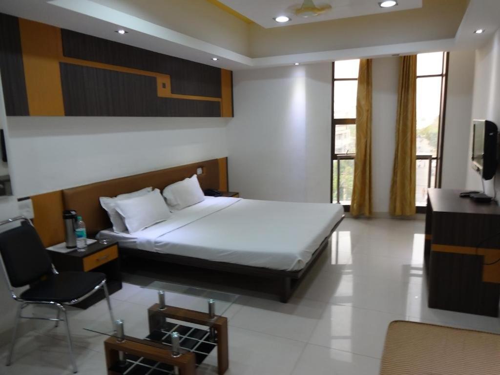 Hotel Grand Suites إندور المظهر الخارجي الصورة