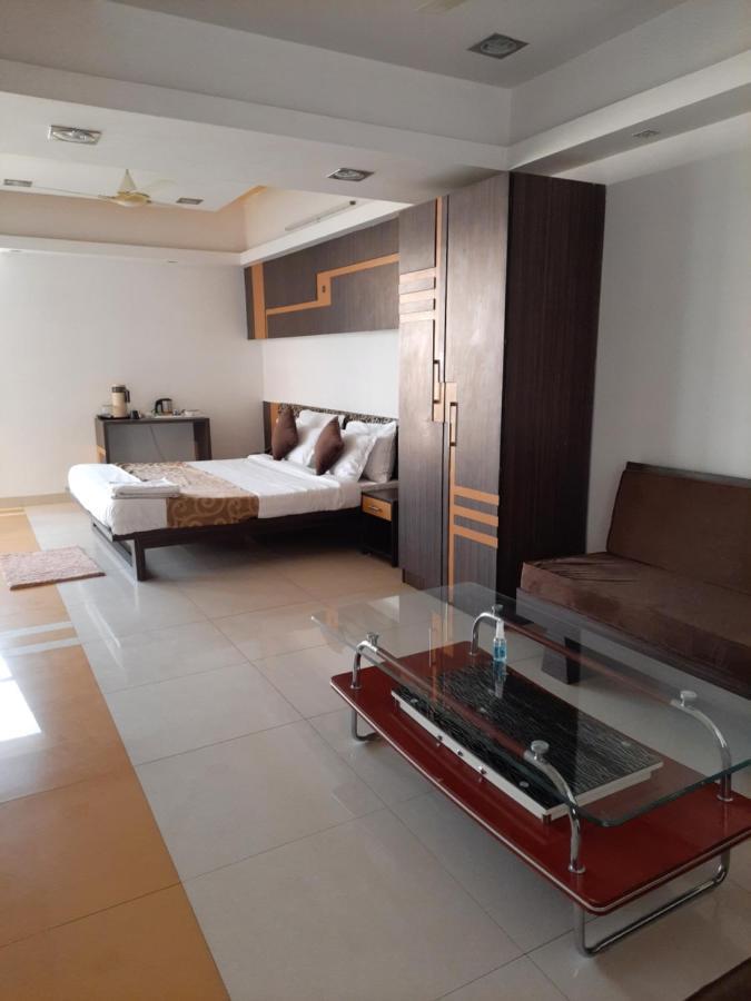 Hotel Grand Suites إندور المظهر الخارجي الصورة