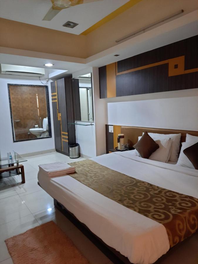 Hotel Grand Suites إندور المظهر الخارجي الصورة