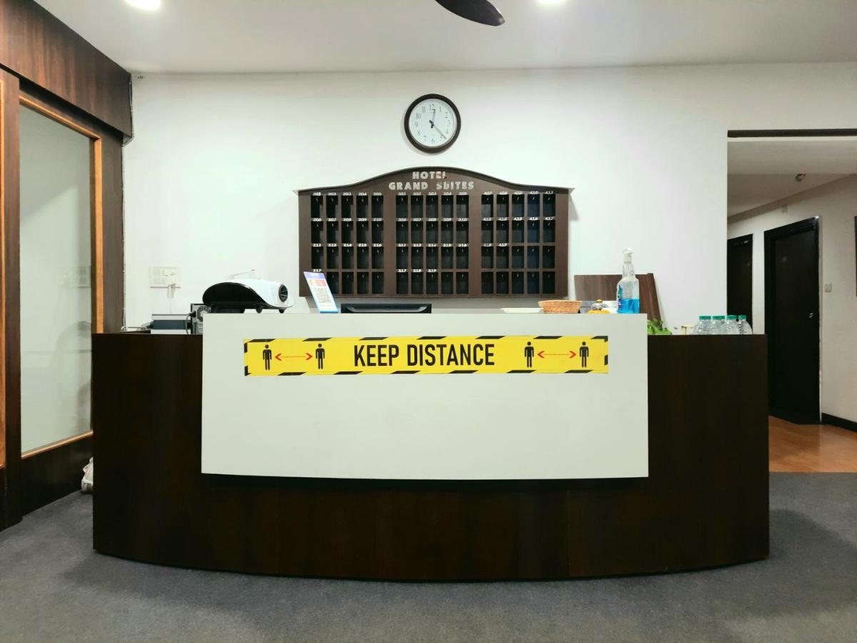 Hotel Grand Suites إندور المظهر الخارجي الصورة