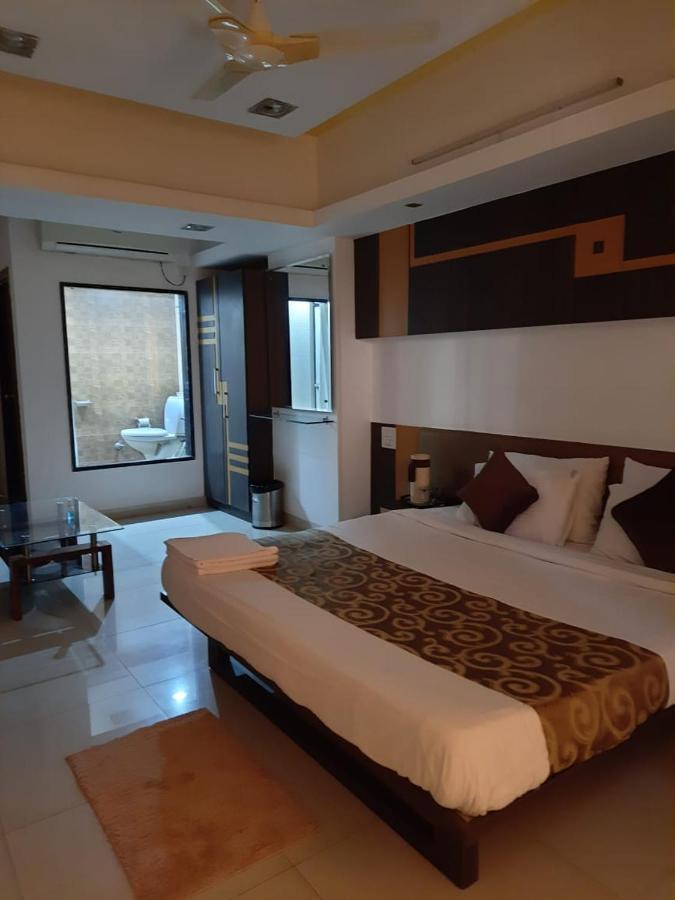 Hotel Grand Suites إندور المظهر الخارجي الصورة